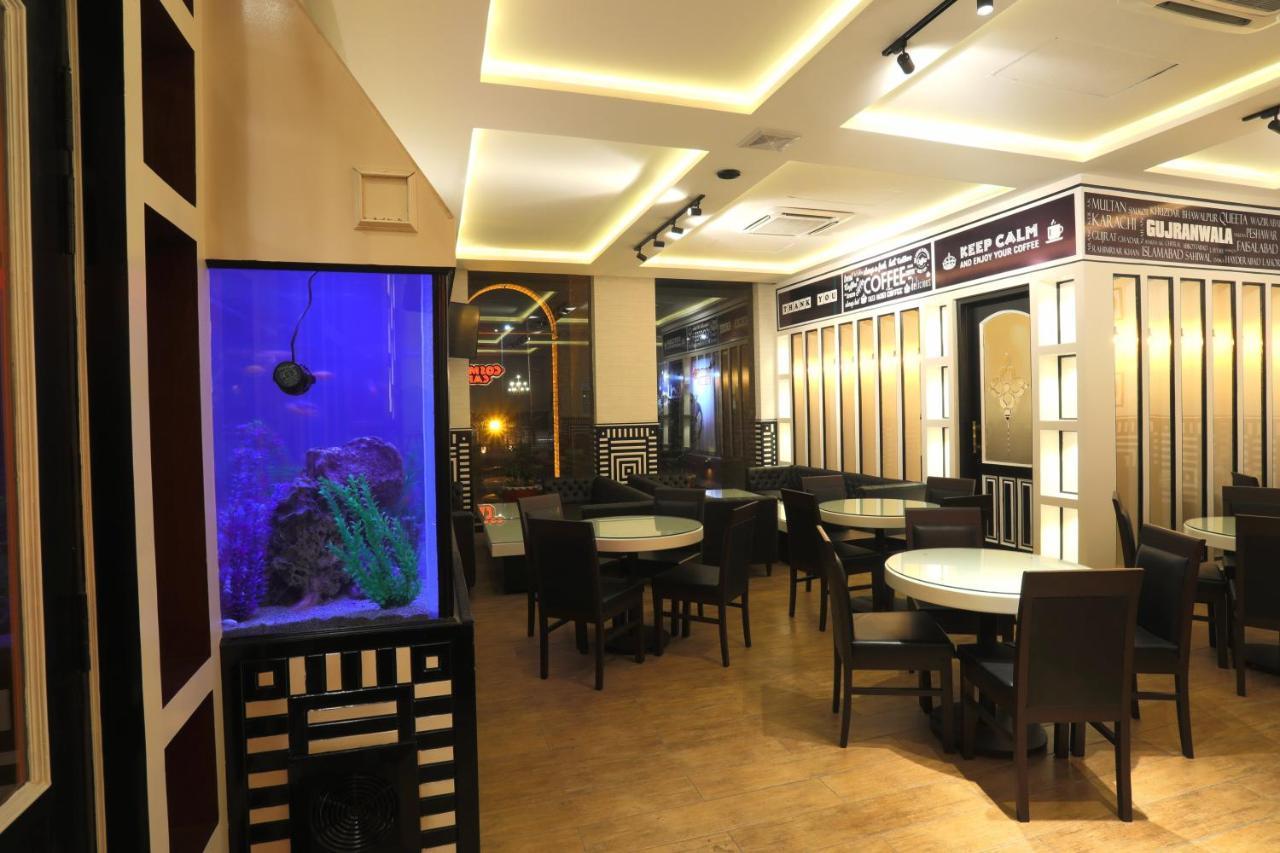 Rachna Hotel Gujranwala Екстер'єр фото